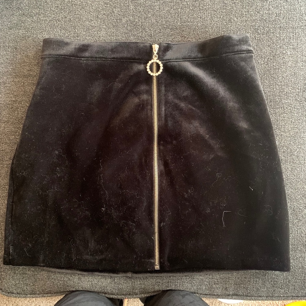 Divided (H&M) mini skirt. Velvet with rhinestone zipper pull. Never worn